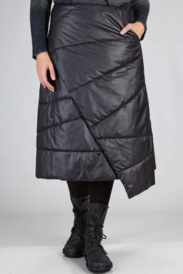 asymmetrical calf length skirt in shiny polyester canvas, padded in polyester  - 357
