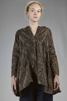 long and whide shirt in washed silk taffetas  - 195