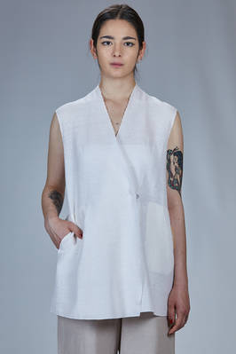 long and wide waistcoat in soft linen, cashmere, cotton and silk honeycomb knit  - 227