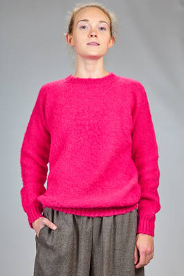 hip-length sweater in dry hand shetland wool knitting  - 195