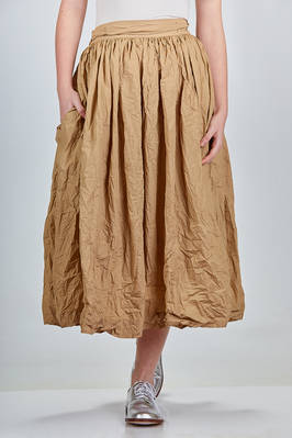 long and wide skirt in washed cotton satin  - 195