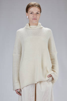 wide hip-length sweater in mohair and silk knit  - 195