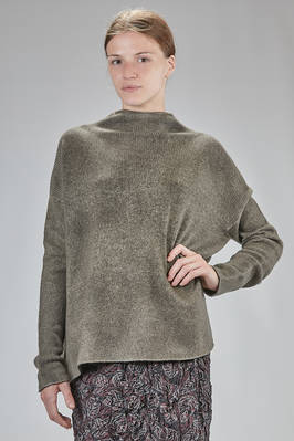 long and wide sweater in cashmere bouclé knit  - 360