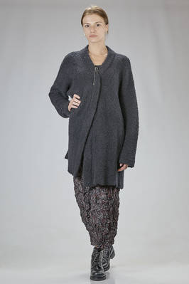 long and wide cardigan in soft cashmere and silk bouclé knit  - 384