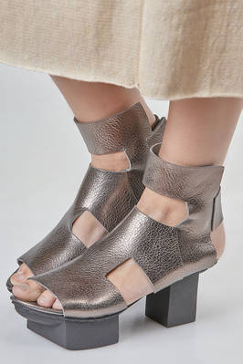 SCHEMA sandal in metallic cowhide leather and high Japanese heel.  - 51