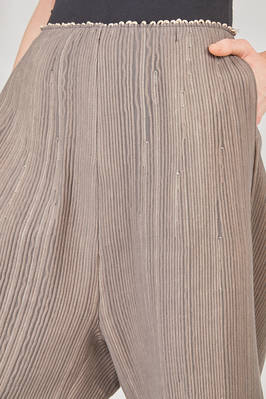 wide trousers, under the knee, in cotton knit with rounded vertical folds - BOBOUTIC 