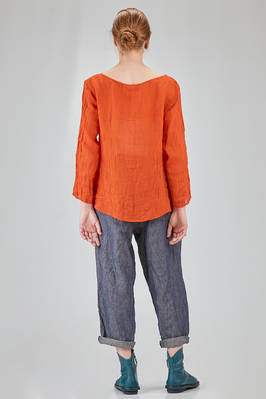 hip-lenght top, wide, in light washed linen crêpe - MANUELLE GUIBAL 