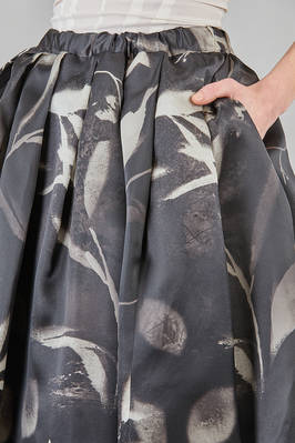 longuette skirt, wide, in printed silk satin and nylon tulle - COMME des GARÇONS - COMME des GARÇONS 