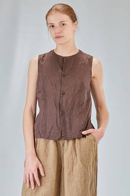 hip-lenght gilet, slightly slim, in washed silk satin  - 385