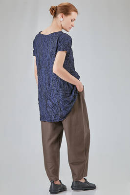 long and slim tunic in polyester froissé with tone on tone motif - SHU MORIYAMA 