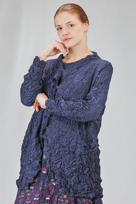 long and wide jacket, in polyester froissé with horizontal stripes tone on tone - SHU MORIYAMA 