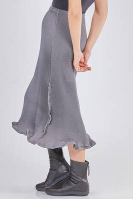 longuette pencil 'sculpture' skirt in vertically pleated polyester plissé  - 397