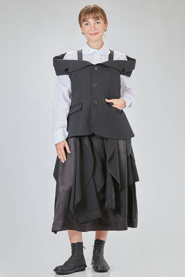 hip-lenght gilet, slim, in wool gabardine - NOIR KEI NINOMIYA 