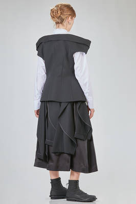 hip-lenght gilet, slim, in wool gabardine - NOIR KEI NINOMIYA 