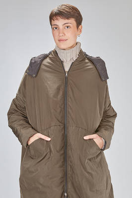 under the knee puffer jacket, wide, in water-repellent polyamide canvas padded with polyester wadding - KIMONORAIN 
