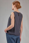 wide hip-length top in washed silk khadi - AEQUAMENTE 
