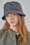 'rain' hat in washed polyester and polyamide canvas - MANUELLE GUIBAL 