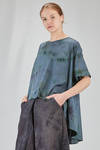 camicia lunga e ampia in voile di cotone tinto a mano - ATELIER SUPPAN 