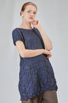 long and slim tunic in polyester froissé with tone on tone motif - SHU MORIYAMA 