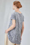 long and slim tunic in polyester froissé with tone on tone motif - SHU MORIYAMA 