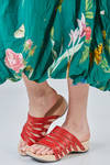 medium clog STRETCH in cowhide leather and wood - TRIPPEN 