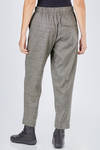 pantalone morbido in leggero tweed pepe e sale di lana vergine, cachemire ed elastan - CINI 