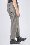 pantalone morbido in leggero tweed pepe e sale di lana vergine, cachemire ed elastan - CINI 