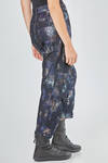 5 pockets trousers in shiny cotton and polyester denim with paisley print - FORME D' EXPRESSION 