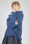 long and wide sweater in hand-knitted silk yarn - LUSSI 
