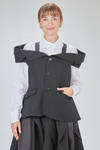hip-lenght gilet, slim, in wool gabardine - NOIR KEI NINOMIYA 