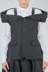 hip-lenght gilet, slim, in wool gabardine - NOIR KEI NINOMIYA 