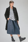 cappotto sotto al ginocchio, lievemente sfiancato, in velluto liscio di cotone e lino - BERGFABEL 