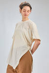 camicia lunga, ampia e asimmetrica in garza di cotone fiammato e lavato - FORME D' EXPRESSION 