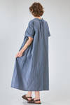 abito longuette, ampio, in denim leggerissimo di cotone lavato - MANUELLE GUIBAL 
