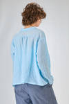 camicia al fianco, lievemente svasata, in crêpe di lino lavato - MANUELLE GUIBAL 