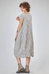 longuette dress, wide and flared in lightweight polyester froissé with small cotton flowers - SHU MORIYAMA 