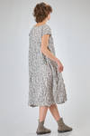 longuette dress, wide and flared in lightweight polyester froissé with small cotton flowers - SHU MORIYAMA 